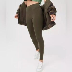 NWT Aerie Offline OG Hi-Rise Long Legging